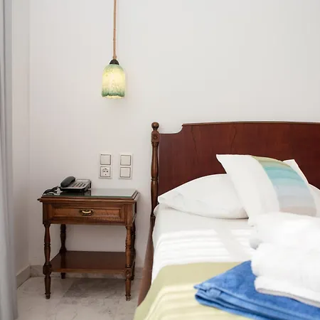Hotel Adonis Naxos Apollon (Naxos)