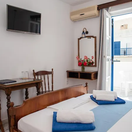 Hotel Adonis Naxos