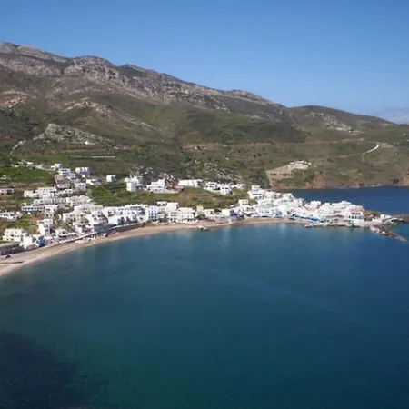 Hotel Adonis Naxos 2*
