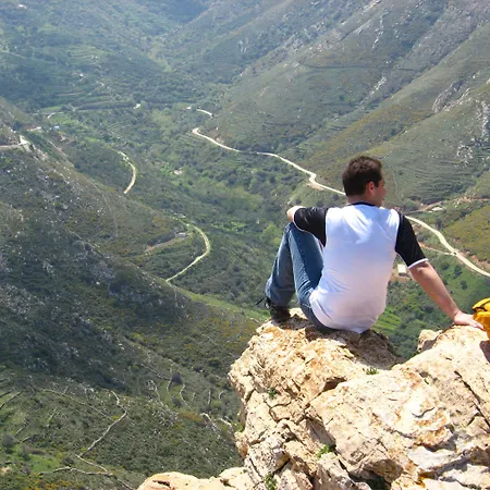 Adonis Naxos ホテル Apollon