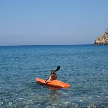 Adonis Naxos Hotel 2*