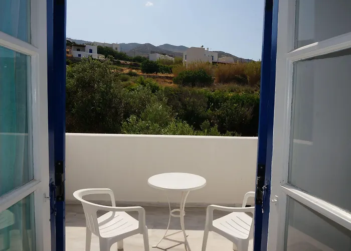 Adonis Naxos 2* Apollon (Naxos)