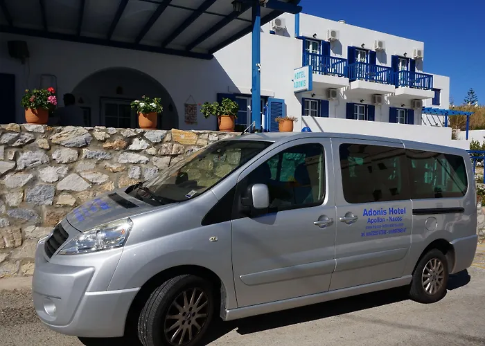 Hotel Adonis Naxos 2*